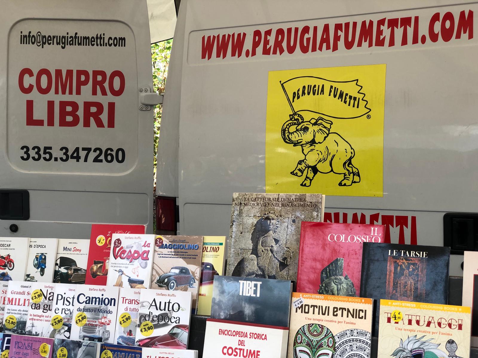 Perugia Fumetti - Mercato Pian Di Massiano - Libri e fumetti usati - 01