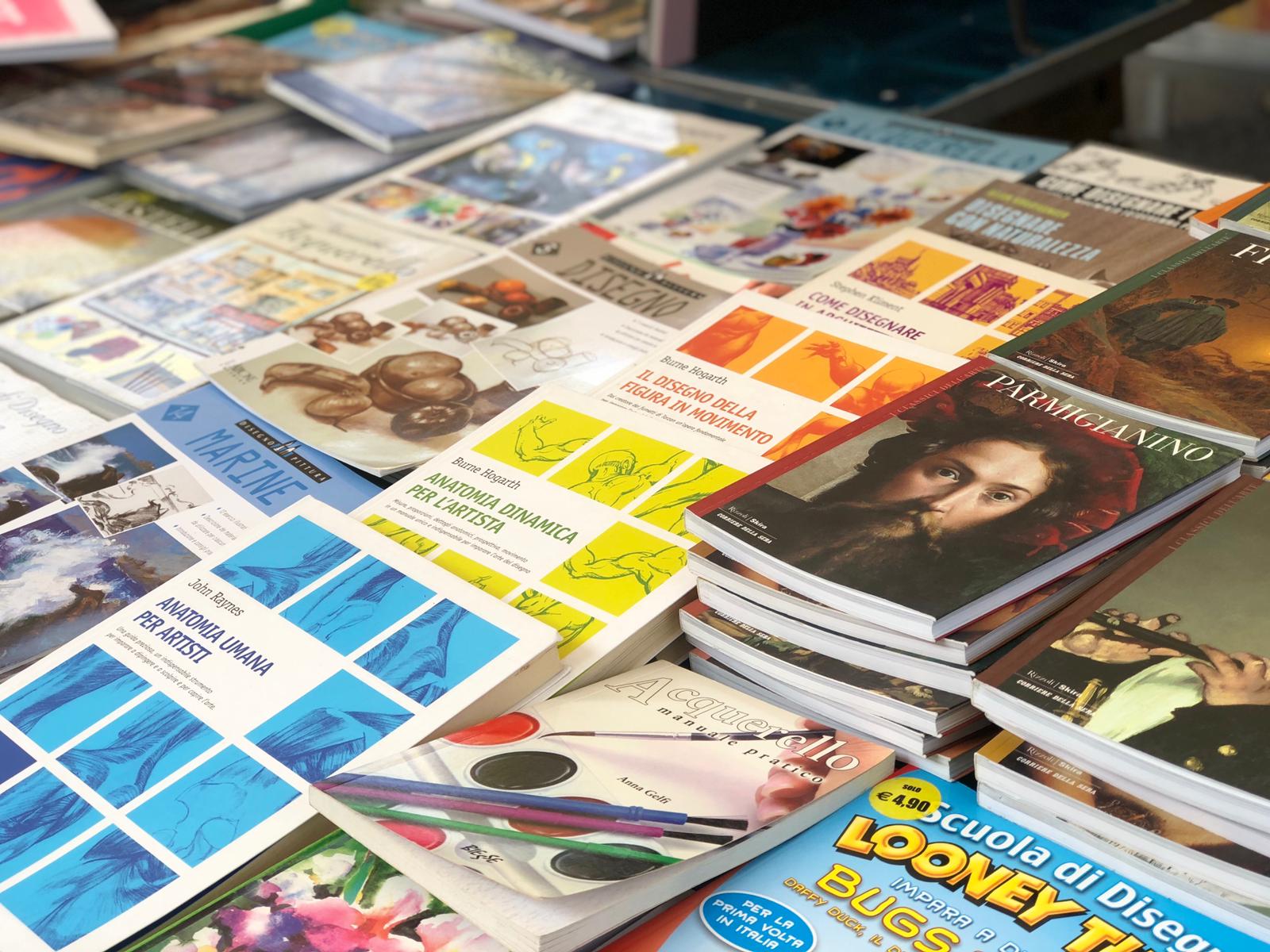 Perugia Fumetti - Mercato Pian Di Massiano - Libri e fumetti usati - 07